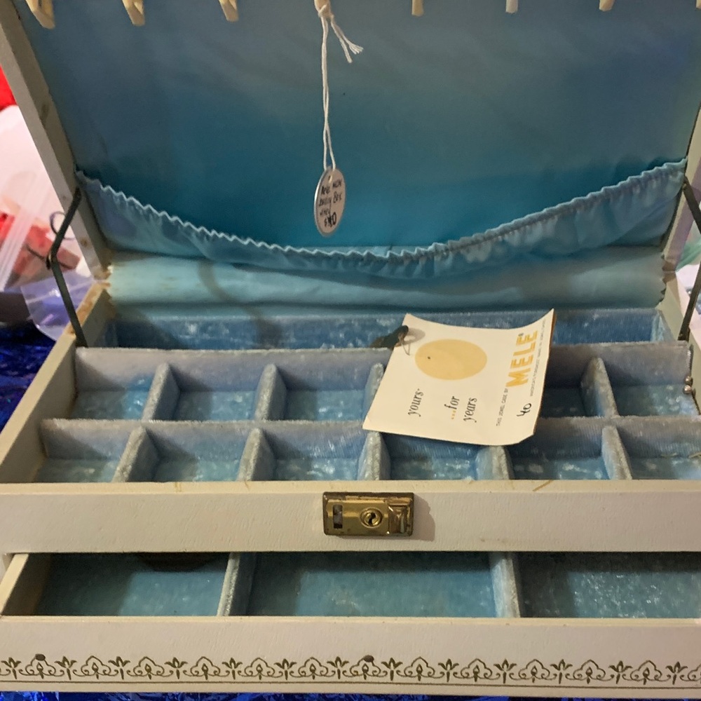 Vintage 30’s Beige Jewelry Box With Blue Interior With Key. Has imperfections.